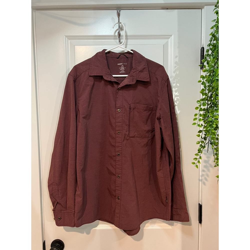 Swiss Tech Men’s Windsor Wine Burgundy Long Sleeve Shirt Size large